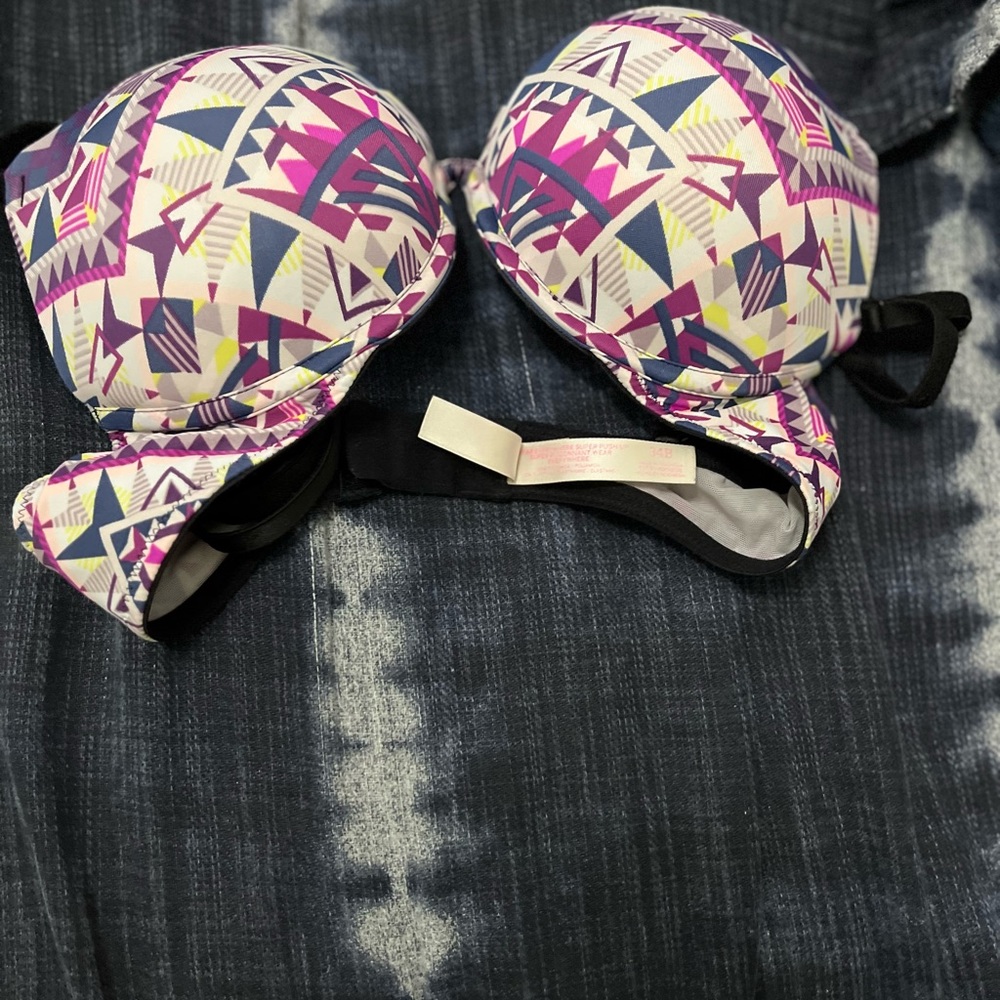 Bra from Victoria secret in a size 34b not used